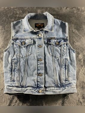 Women’s Harley Davidson denim vest jacket small